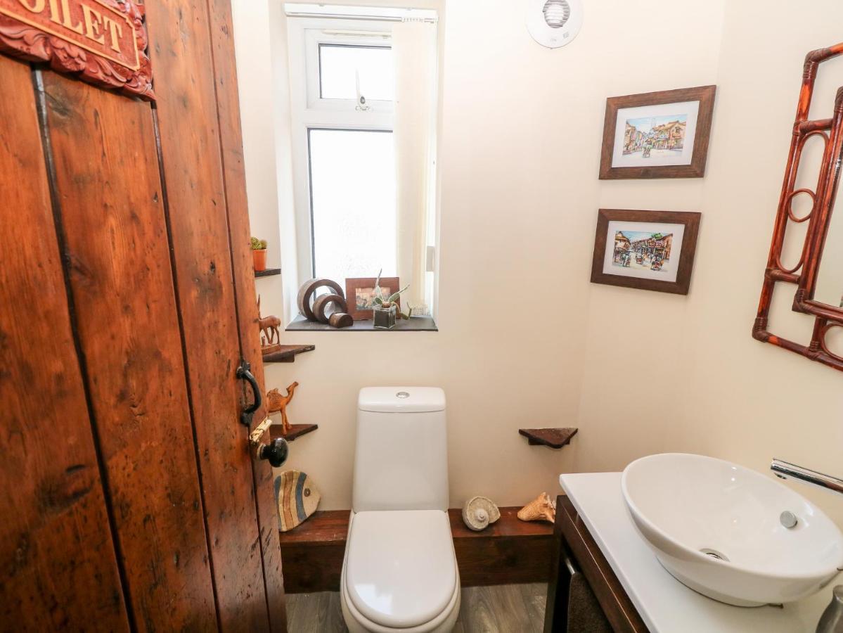 Sea View Apartment Pwllheli Ngoại thất bức ảnh