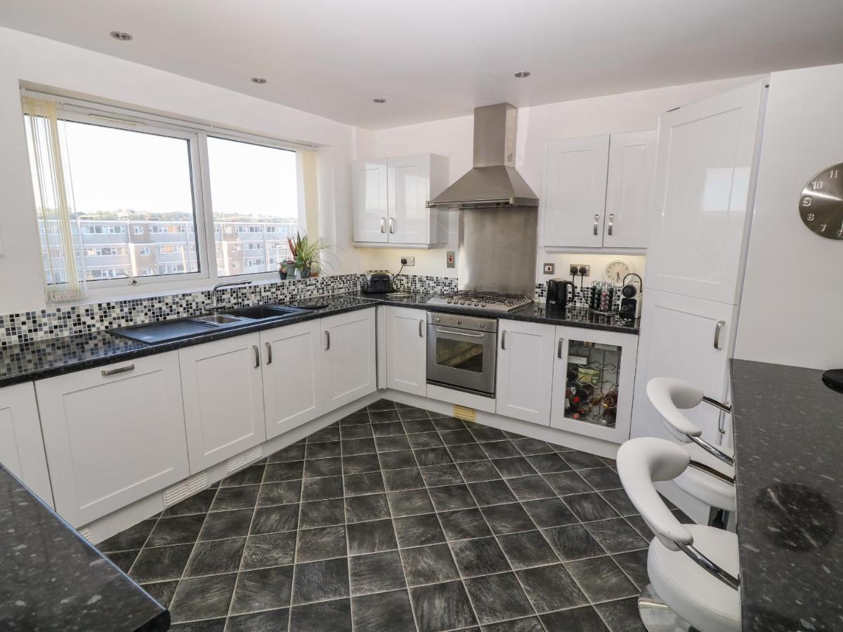 Sea View Apartment Pwllheli Ngoại thất bức ảnh